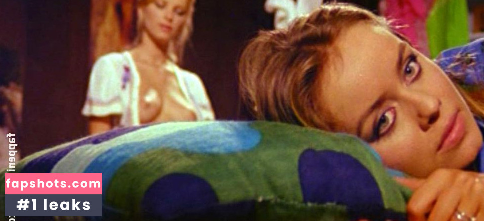 Ilona Staller gallery photo #21