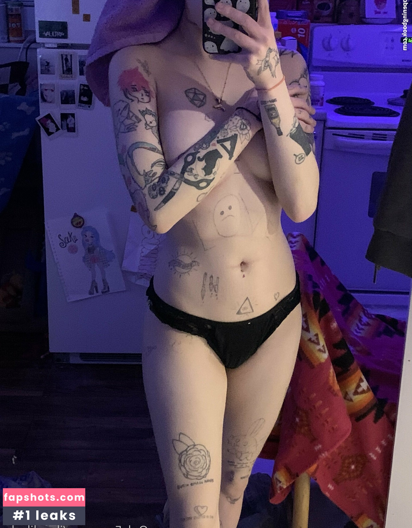 ilovelilsaku gallery photo #23