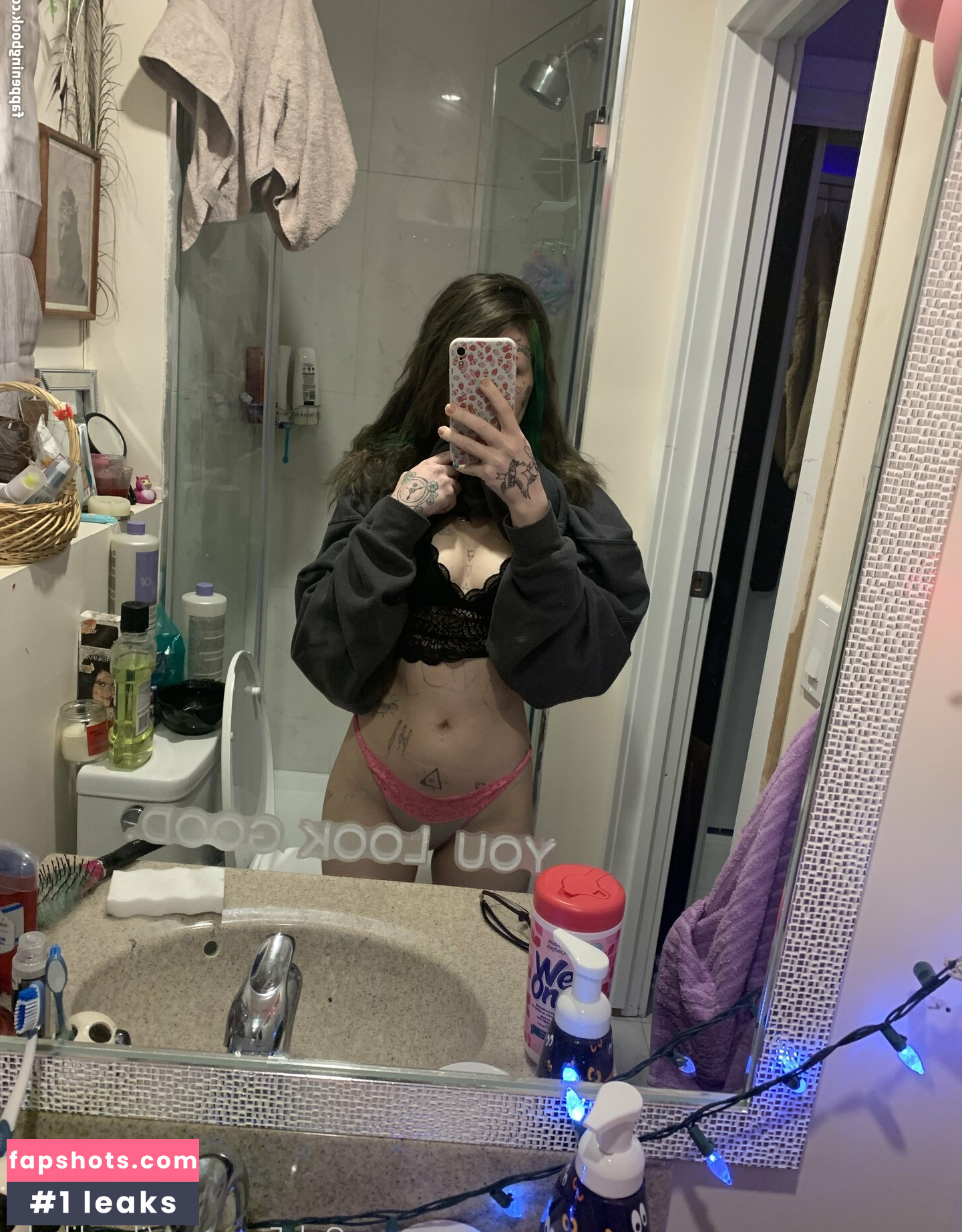 ilovelilsaku gallery photo #24