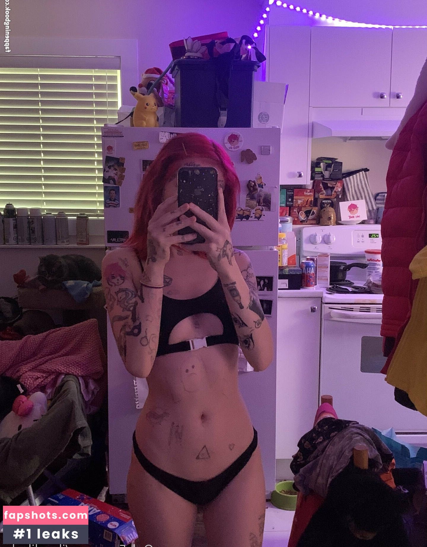 ilovelilsaku gallery photo #25