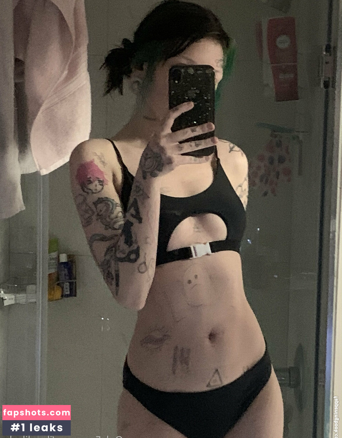 ilovelilsaku gallery photo #29