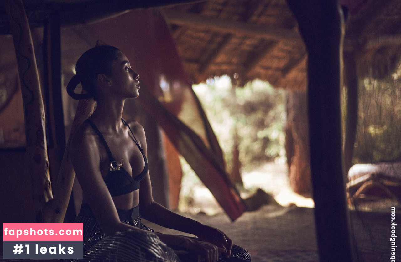 Imaan Hammam gallery photo #80