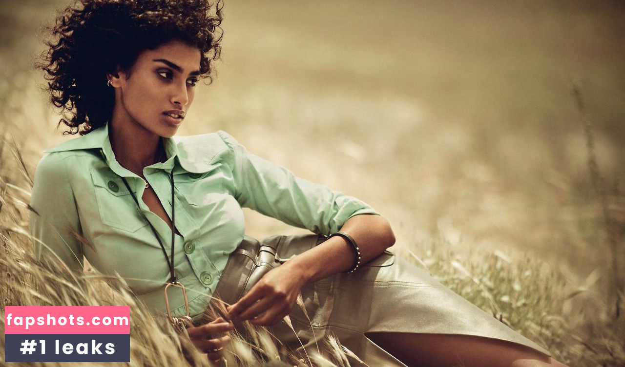 Imaan Hammam gallery photo #87