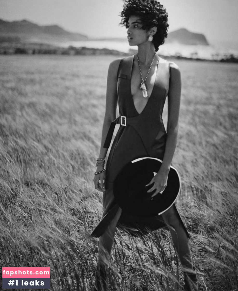 Imaan Hammam gallery photo #88