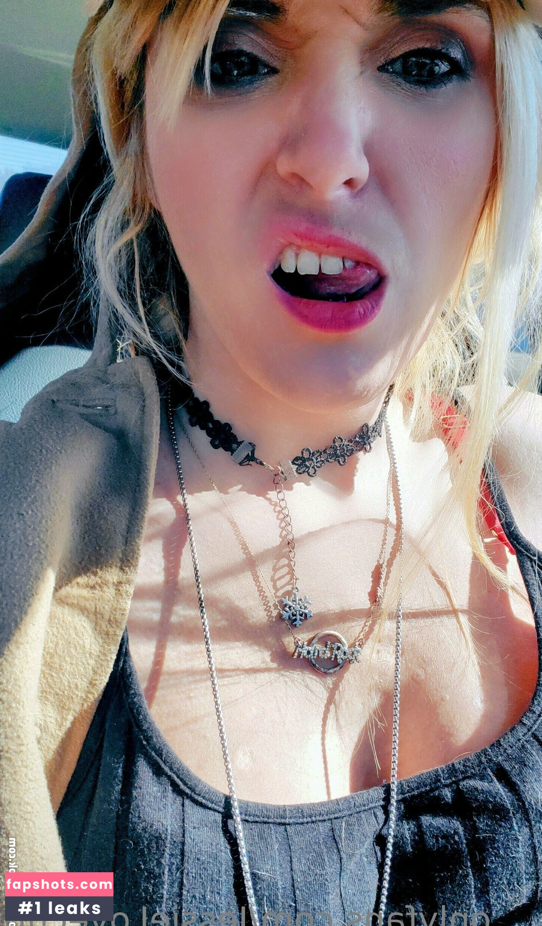 imamazingbitch gallery photo #9