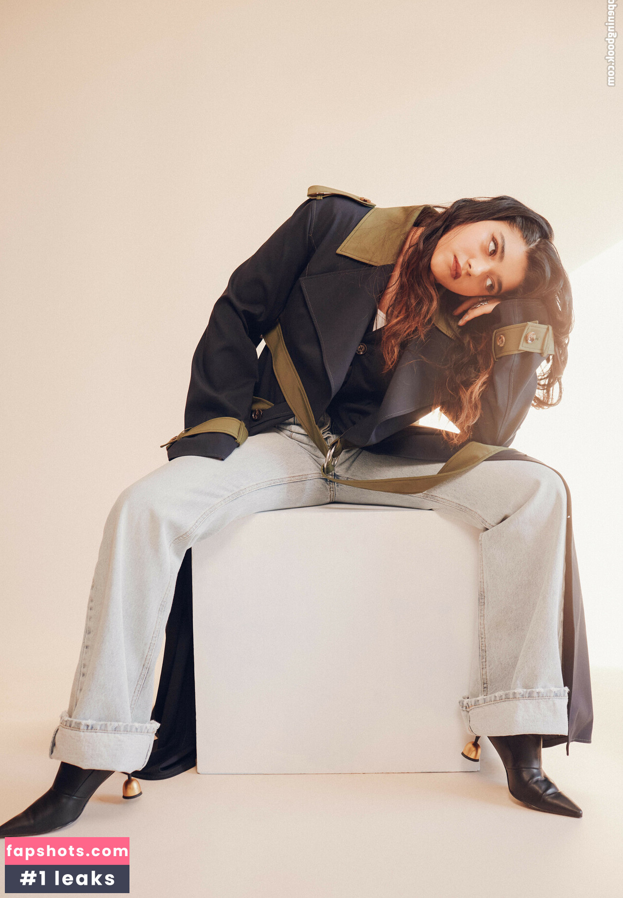 Iman Vellani Nahé úniky fotek pouze od fanoušků #17 - Fapshots