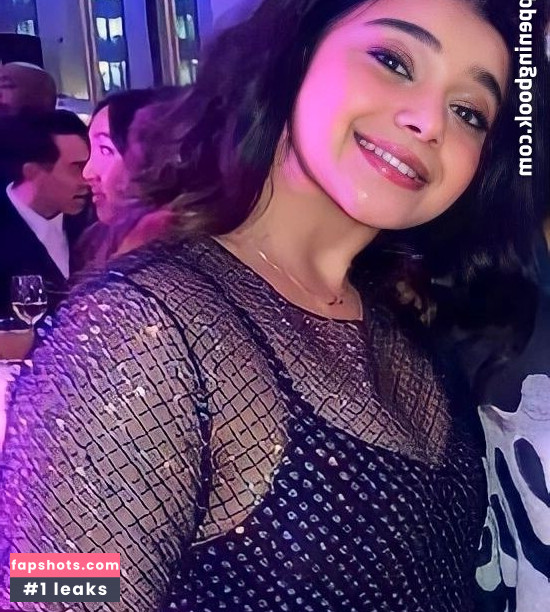 Iman Vellani Nahé úniky fotek pouze od fanoušků #51 - Fapshots