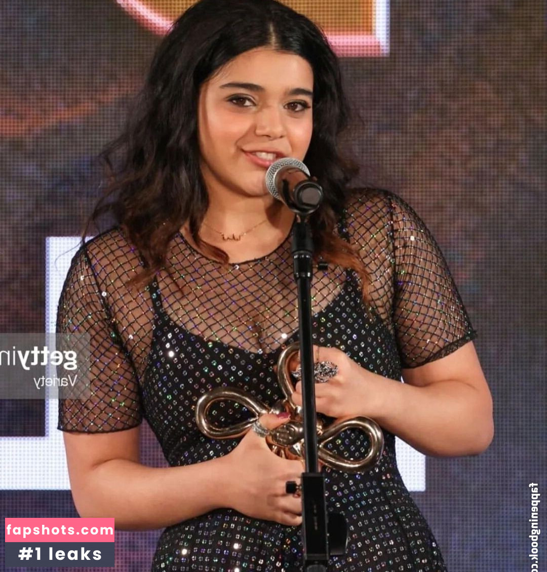 Iman Vellani Nahé úniky fotek pouze od fanoušků #54 - Fapshots