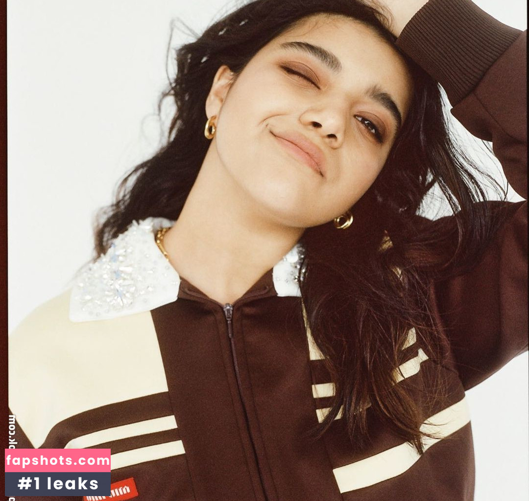 Iman Vellani Nahé úniky fotek pouze od fanoušků #73 - Fapshots