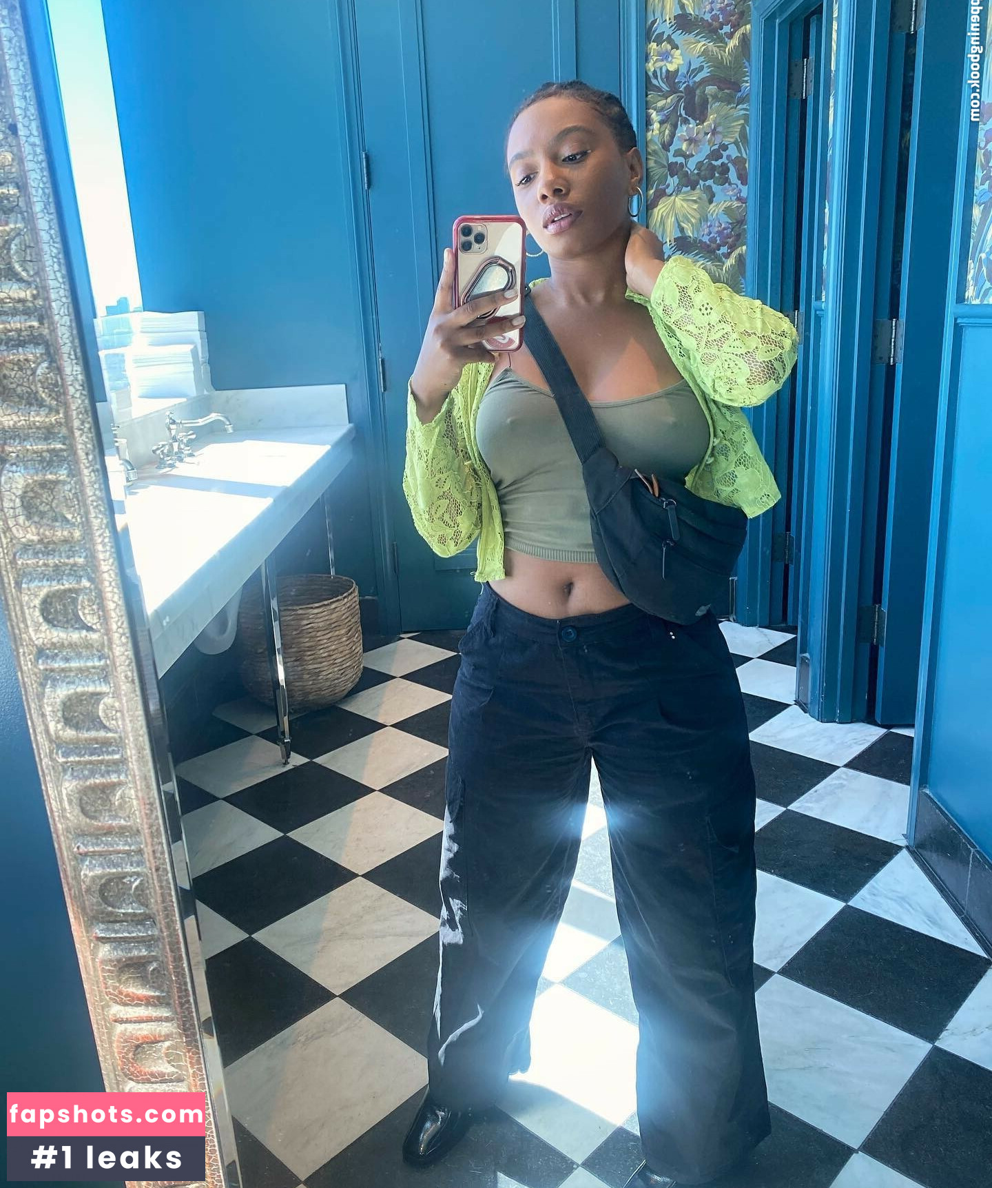 Imani Hakim Filtración Desnuda OnlyFans Foto #13 - Fapshots