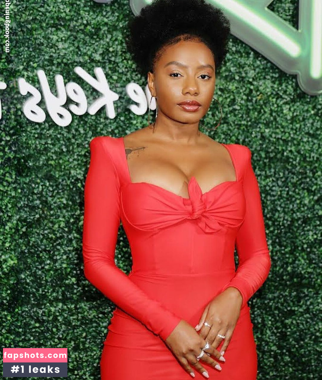 Imani Hakim gallery photo #3