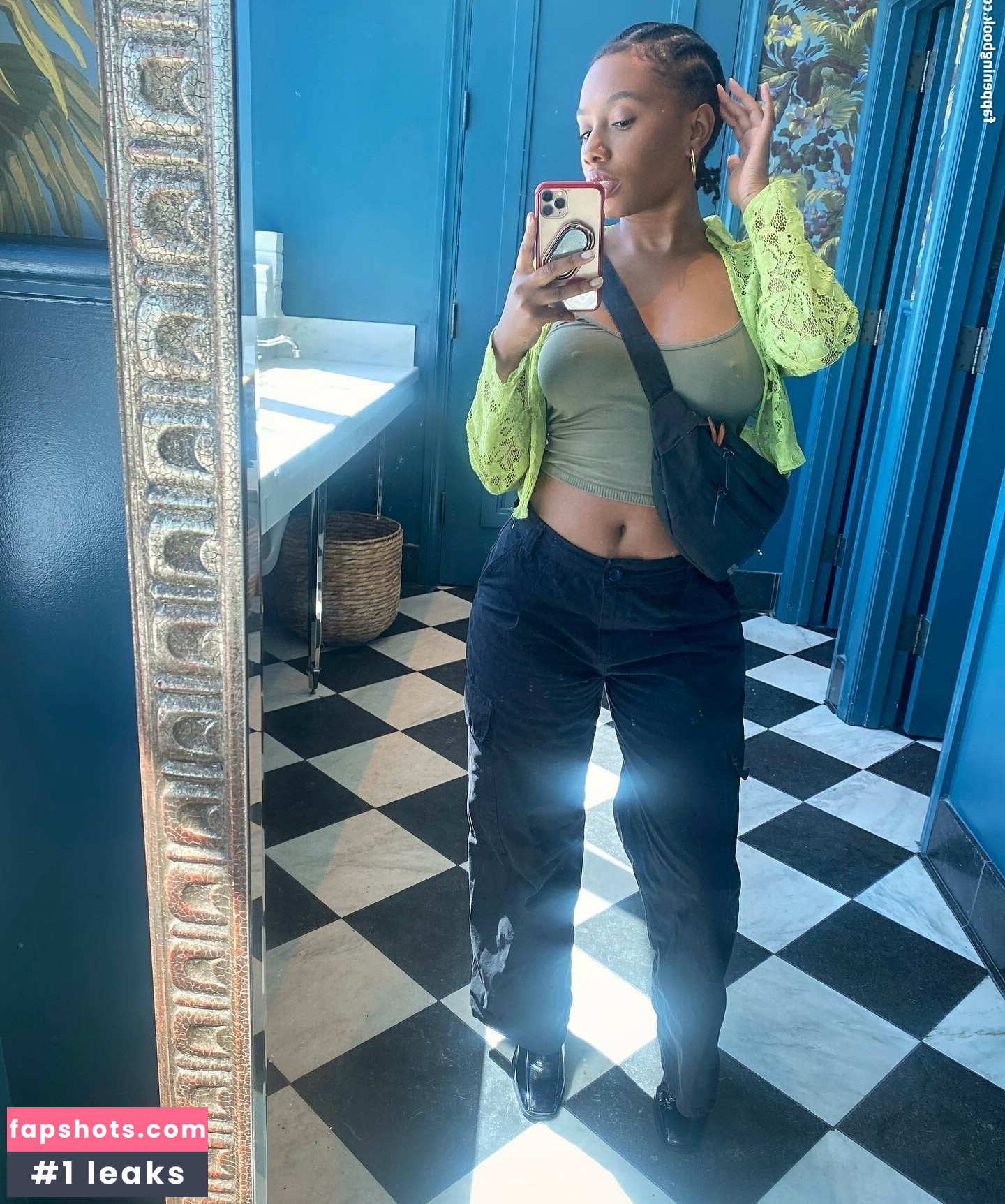 Imani Hakim Filtración Desnuda OnlyFans Foto #10 - Fapshots