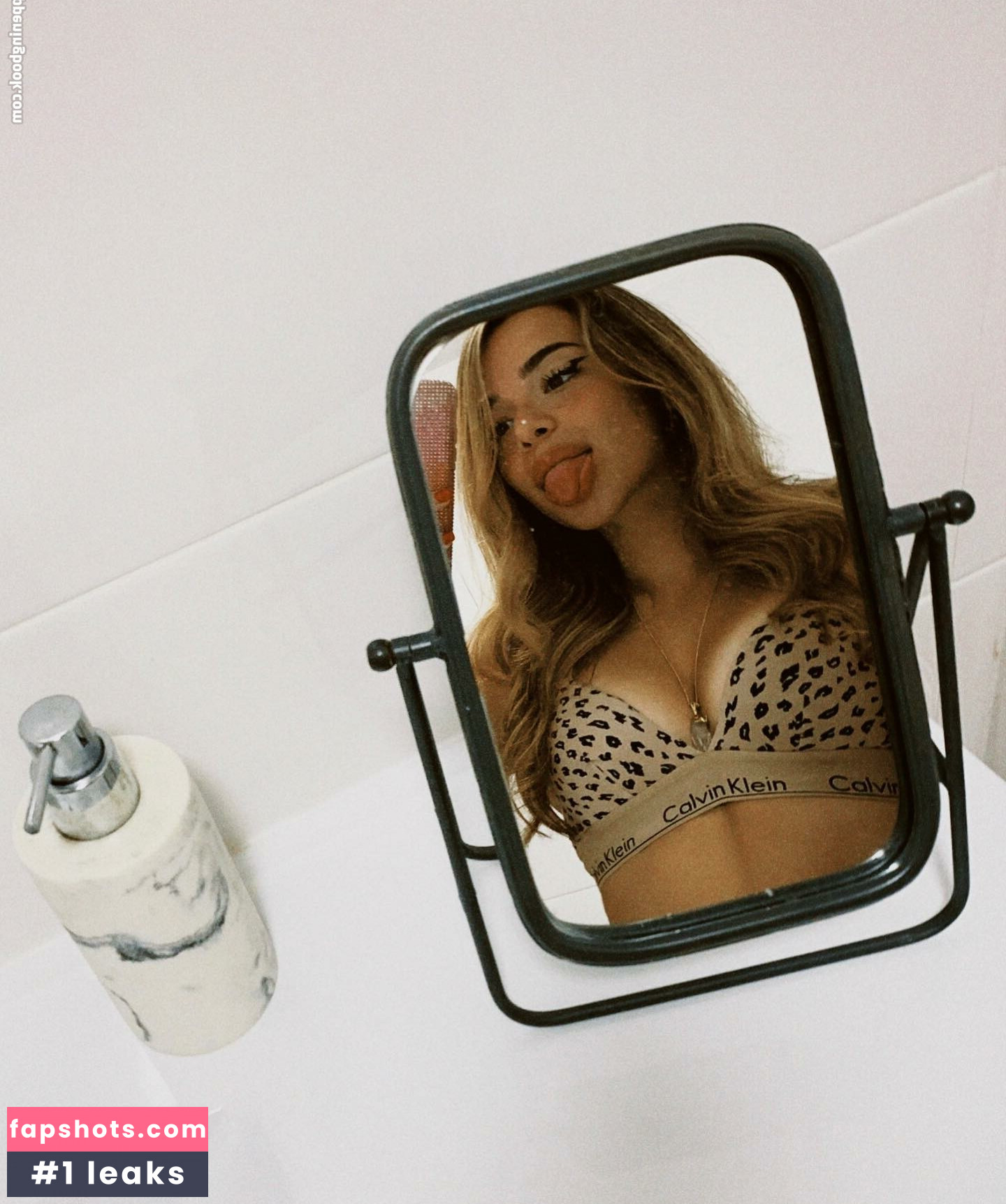 ImAUppa gallery photo #44