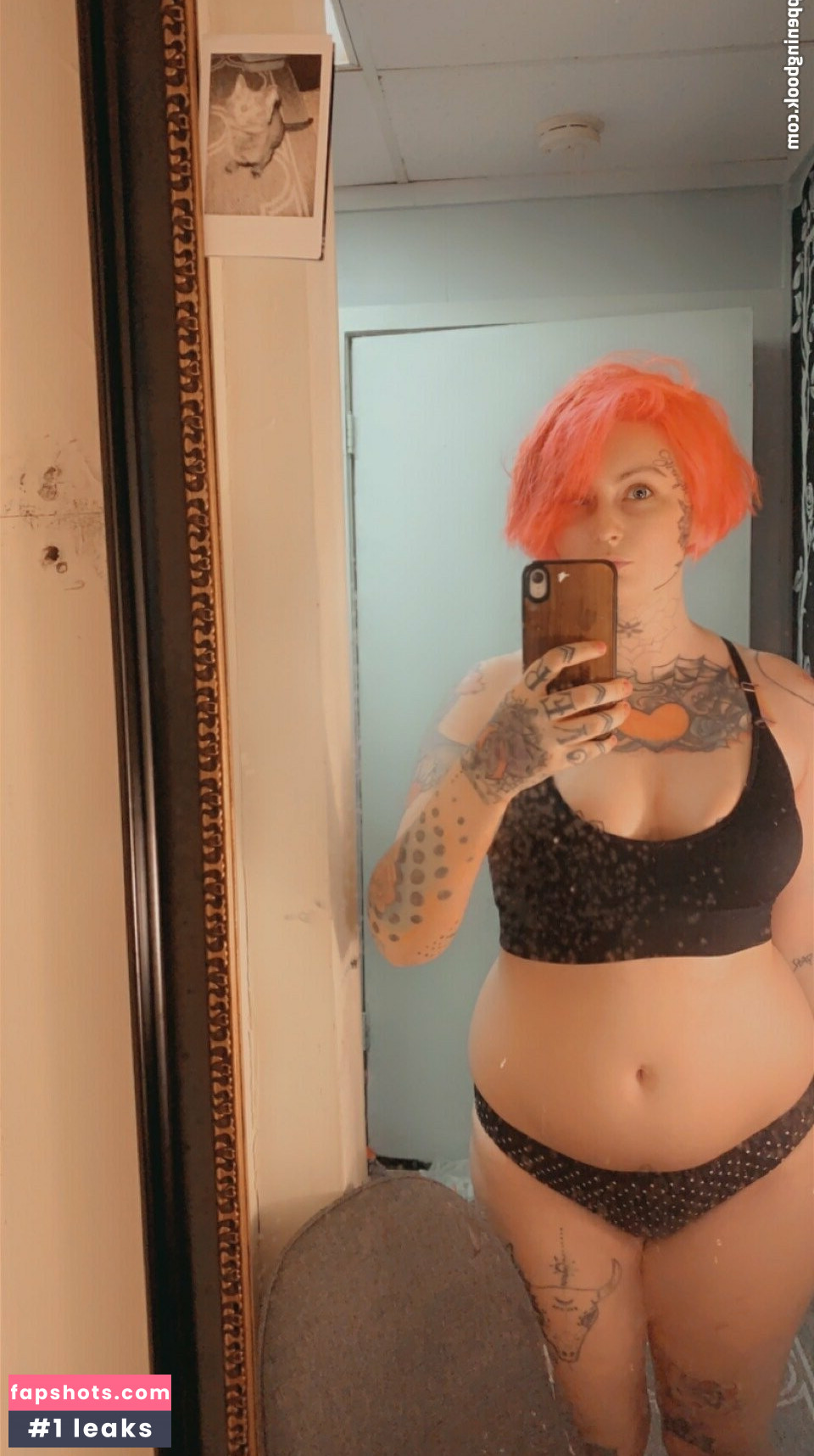 imjustbria nude babe gallery