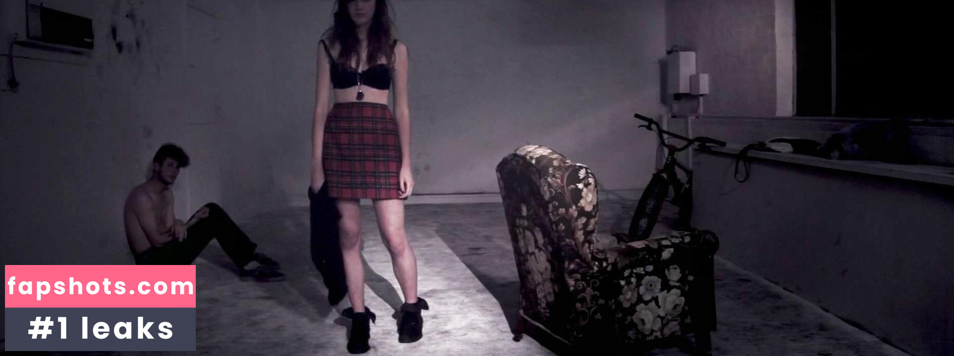 Imogen Archer nude babe gallery