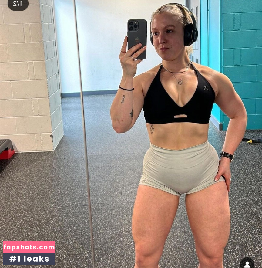 Imogen Rees nude babe gallery