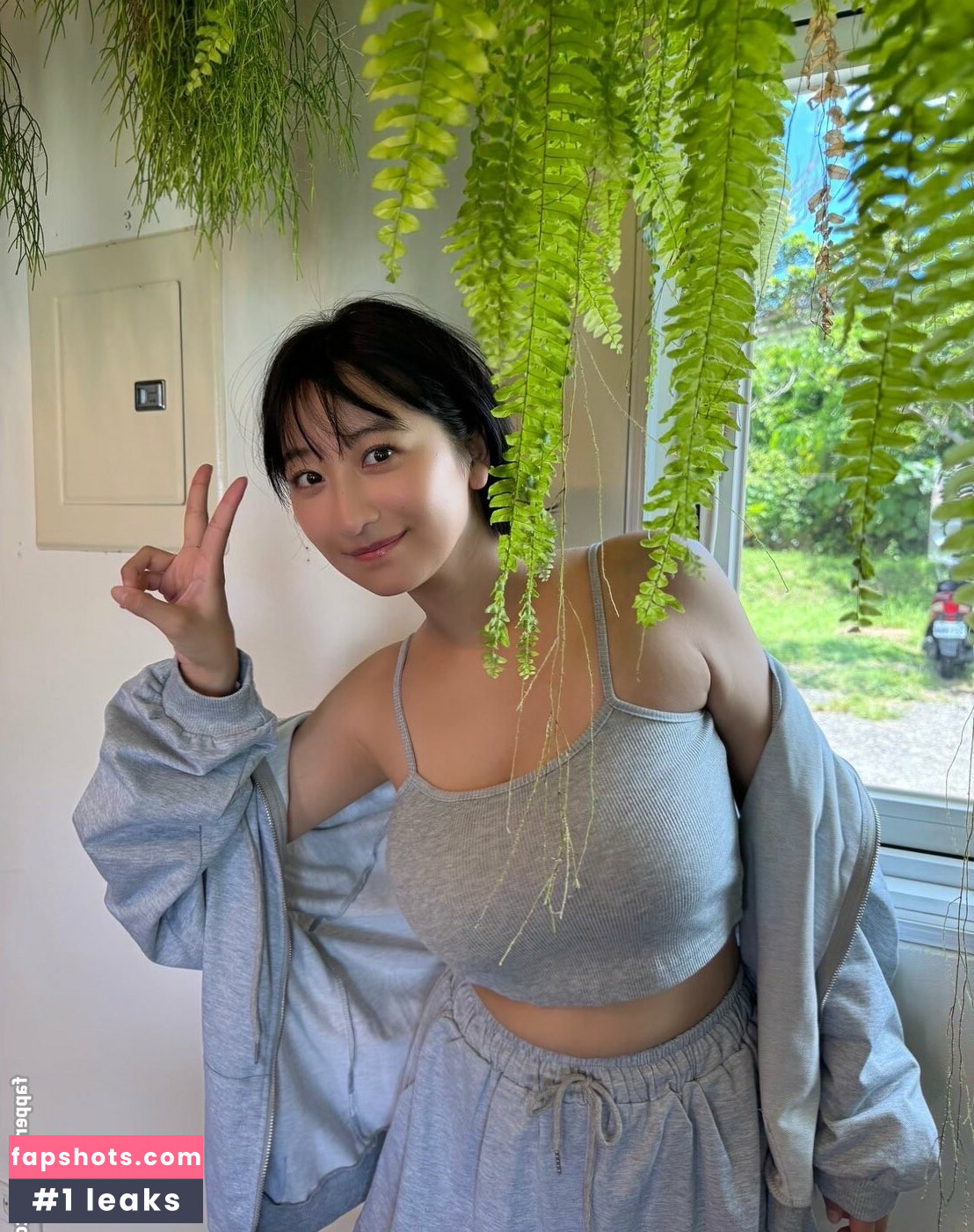 Ina Enohara 榎原依那 gallery photo #109