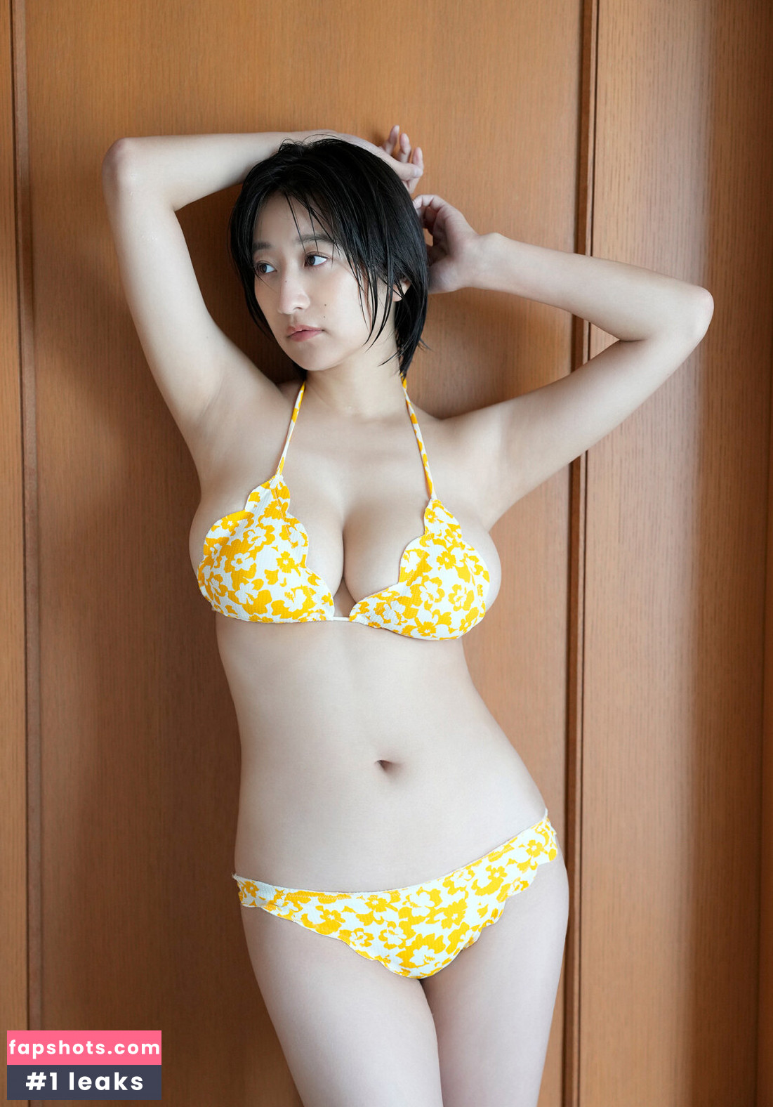 Ina Enohara 榎原依那 gallery photo #24