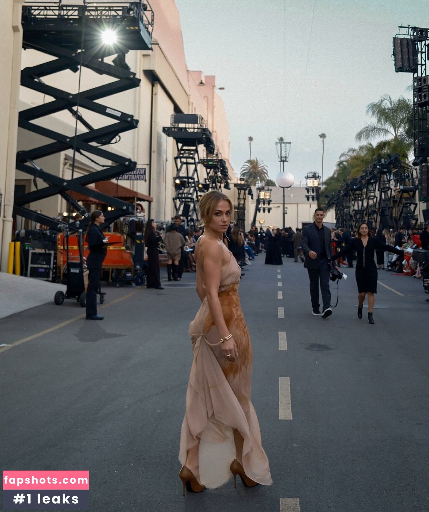 Inanna Sarkis Nahé úniky fotek pouze od fanoušků #5 - Fapshots