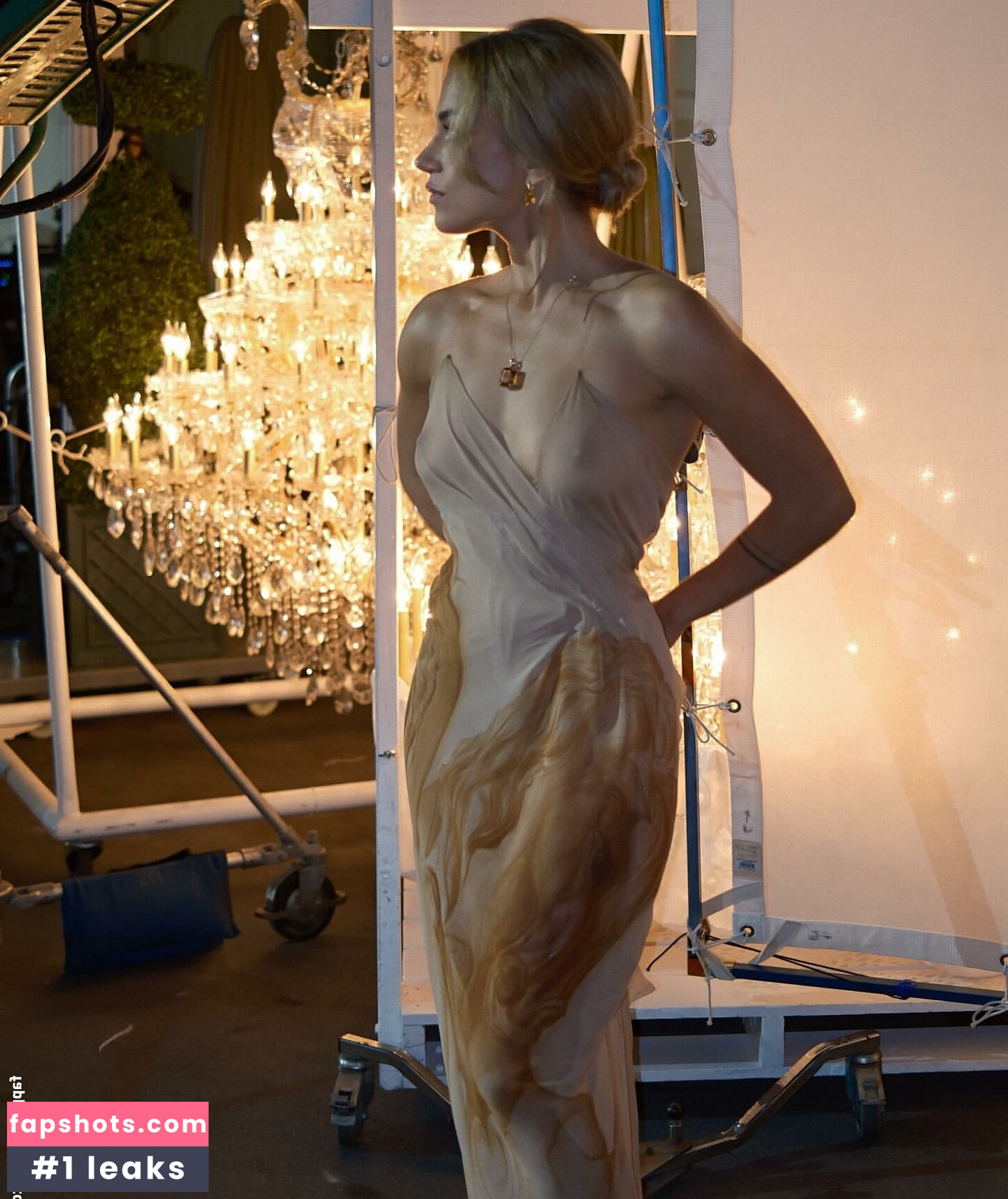 Inanna Sarkis Nahé úniky fotek pouze od fanoušků #6 - Fapshots