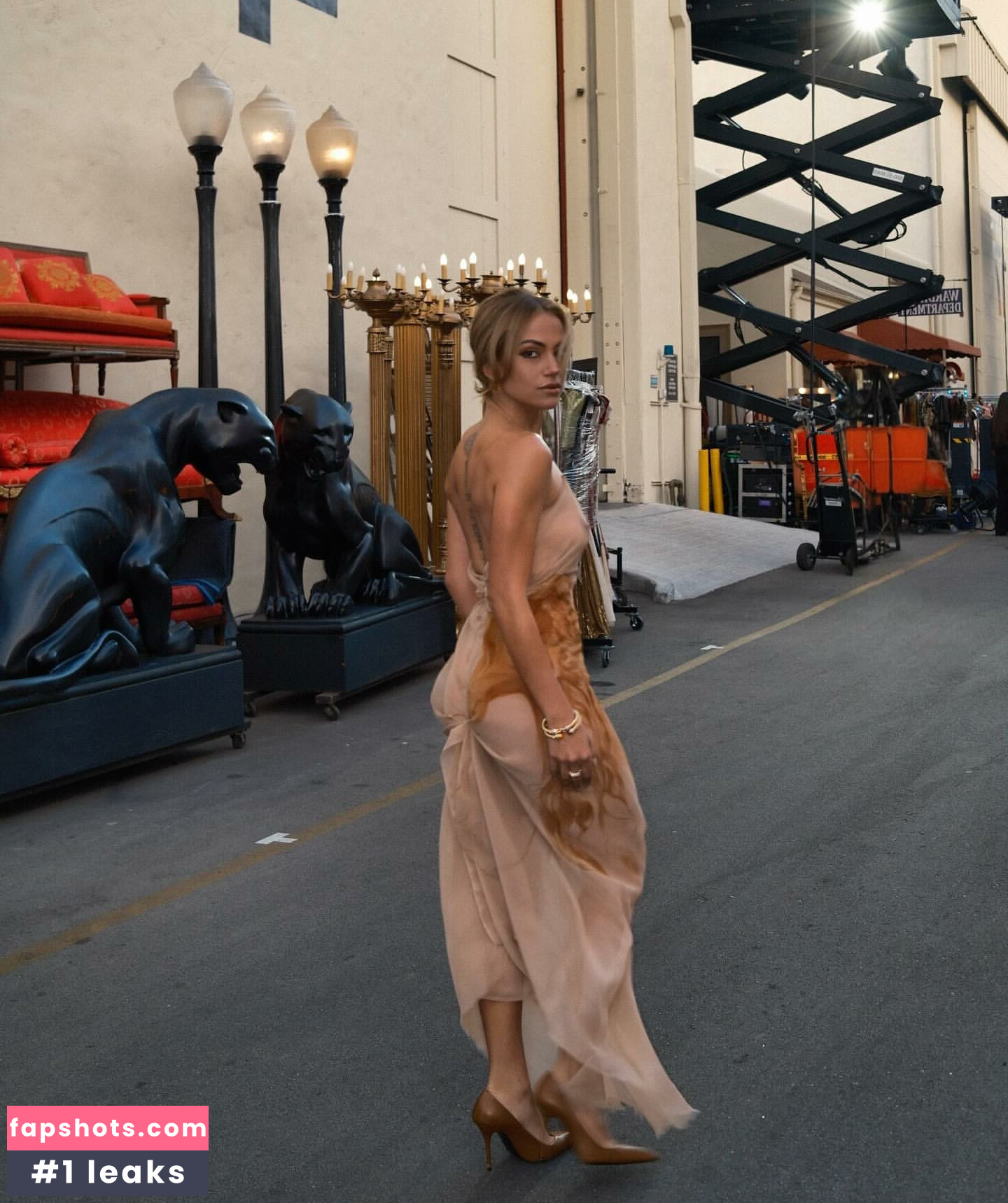 Inanna Sarkis Nahé úniky fotek pouze od fanoušků #9 - Fapshots