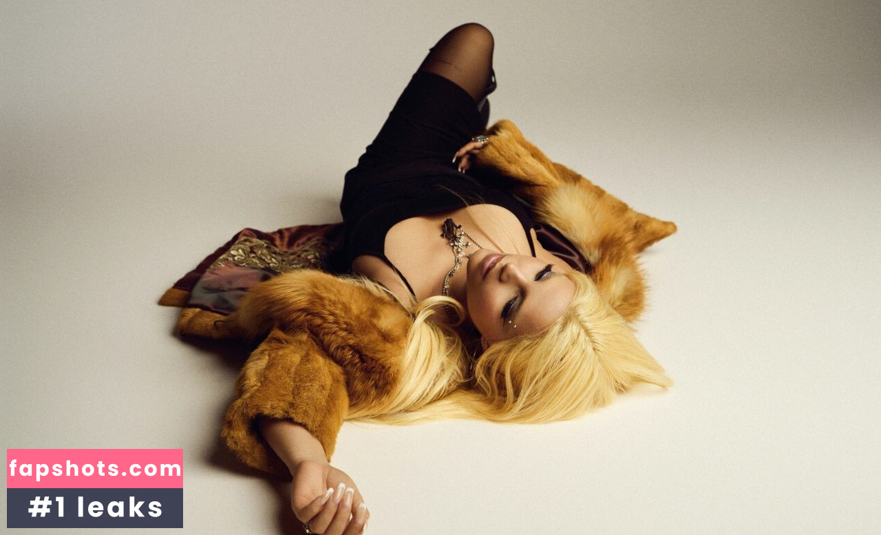 Inde Navarrette gallery photo #32