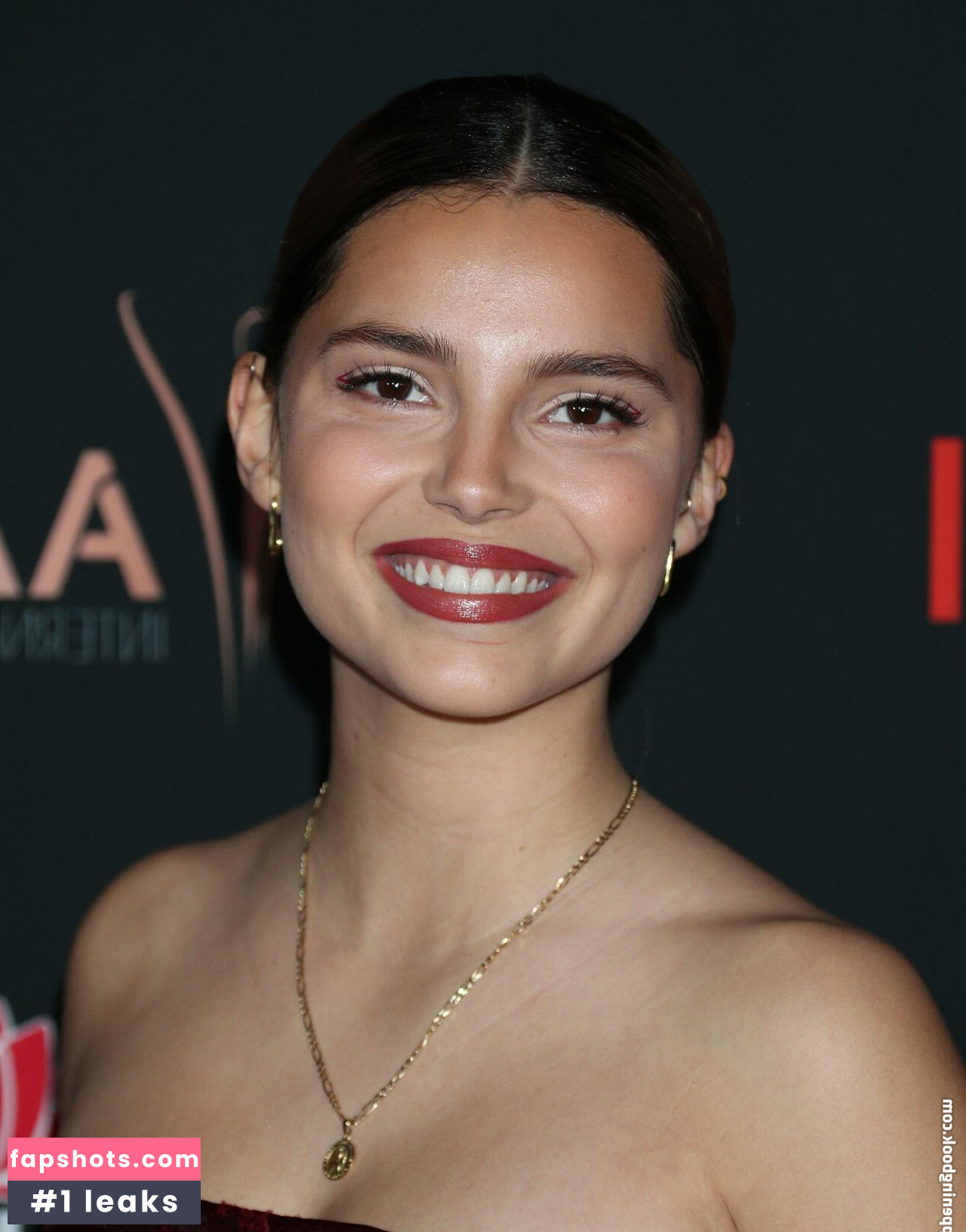 Inde Navarrette gallery photo #38