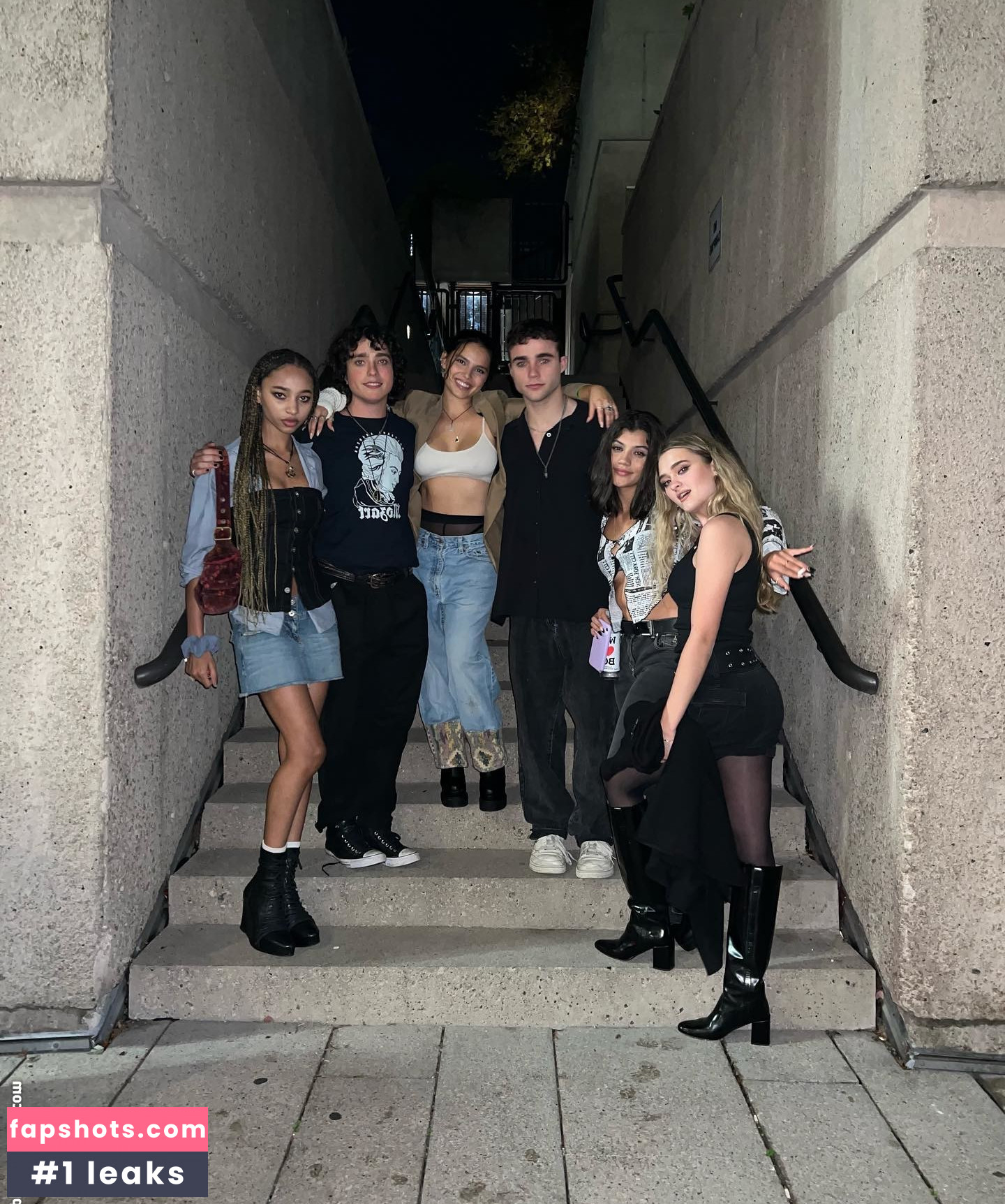 Inde Navarrette gallery photo #53