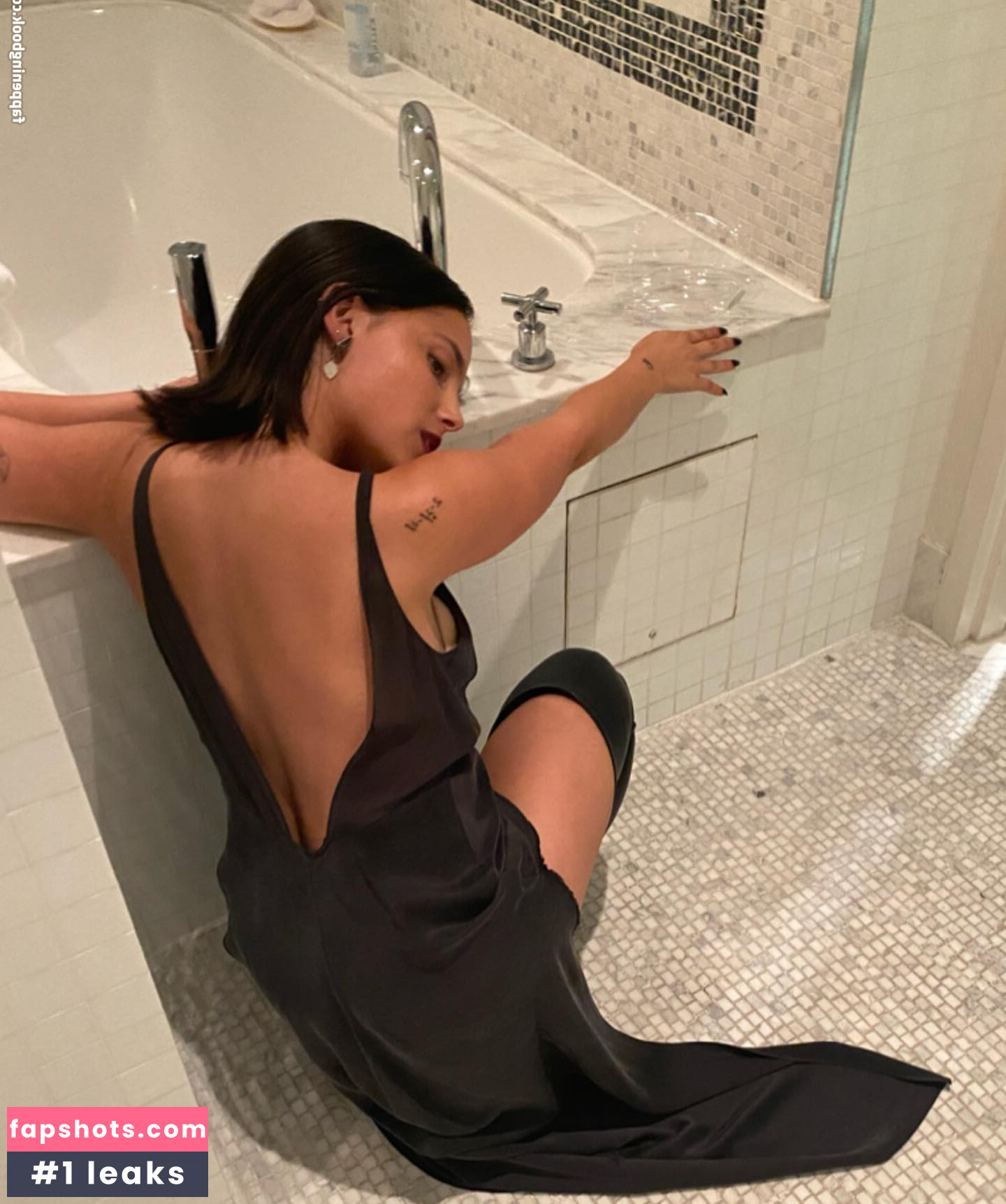 Inde Navarrette gallery photo #57