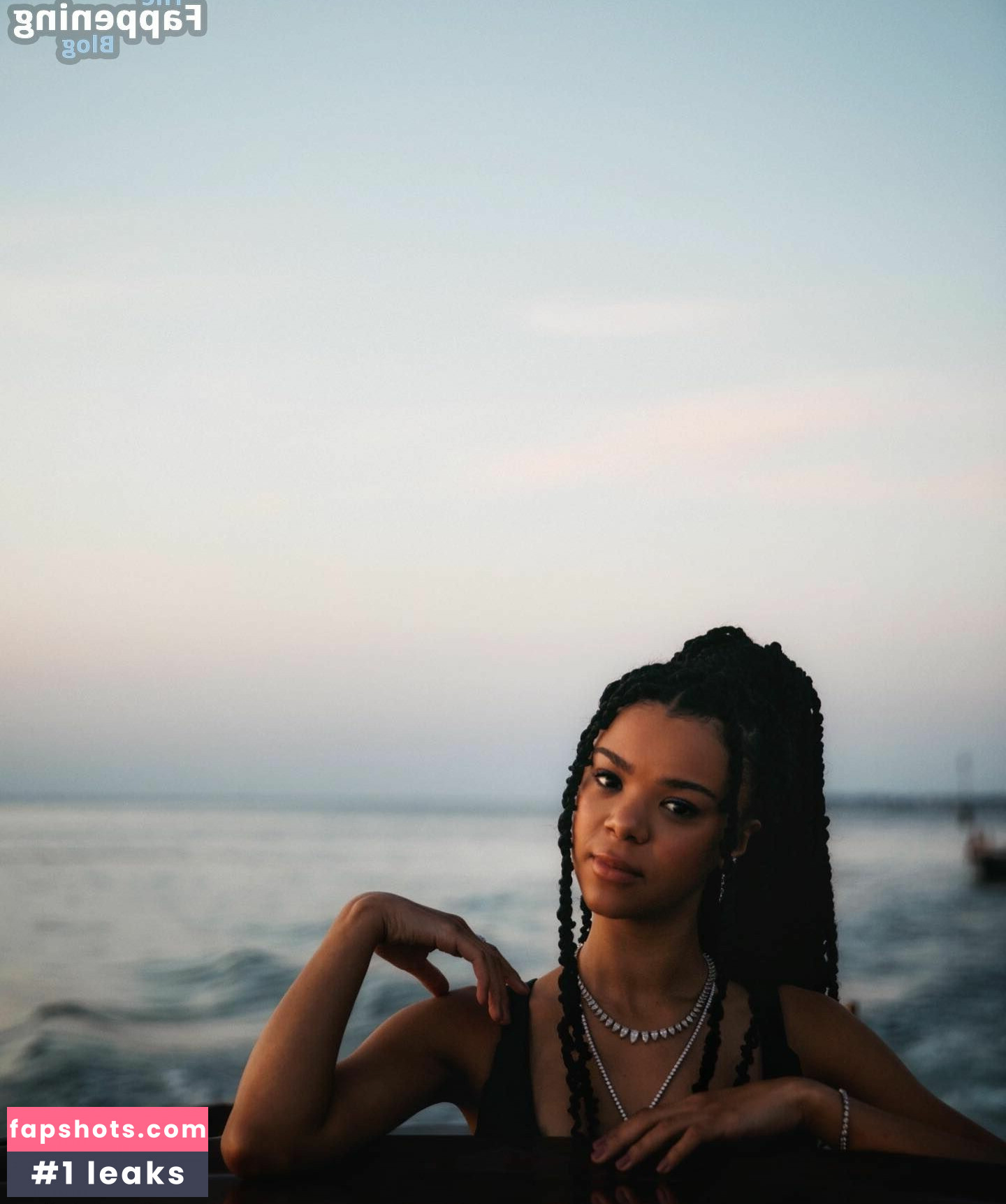 India Amarteifio gallery photo #2