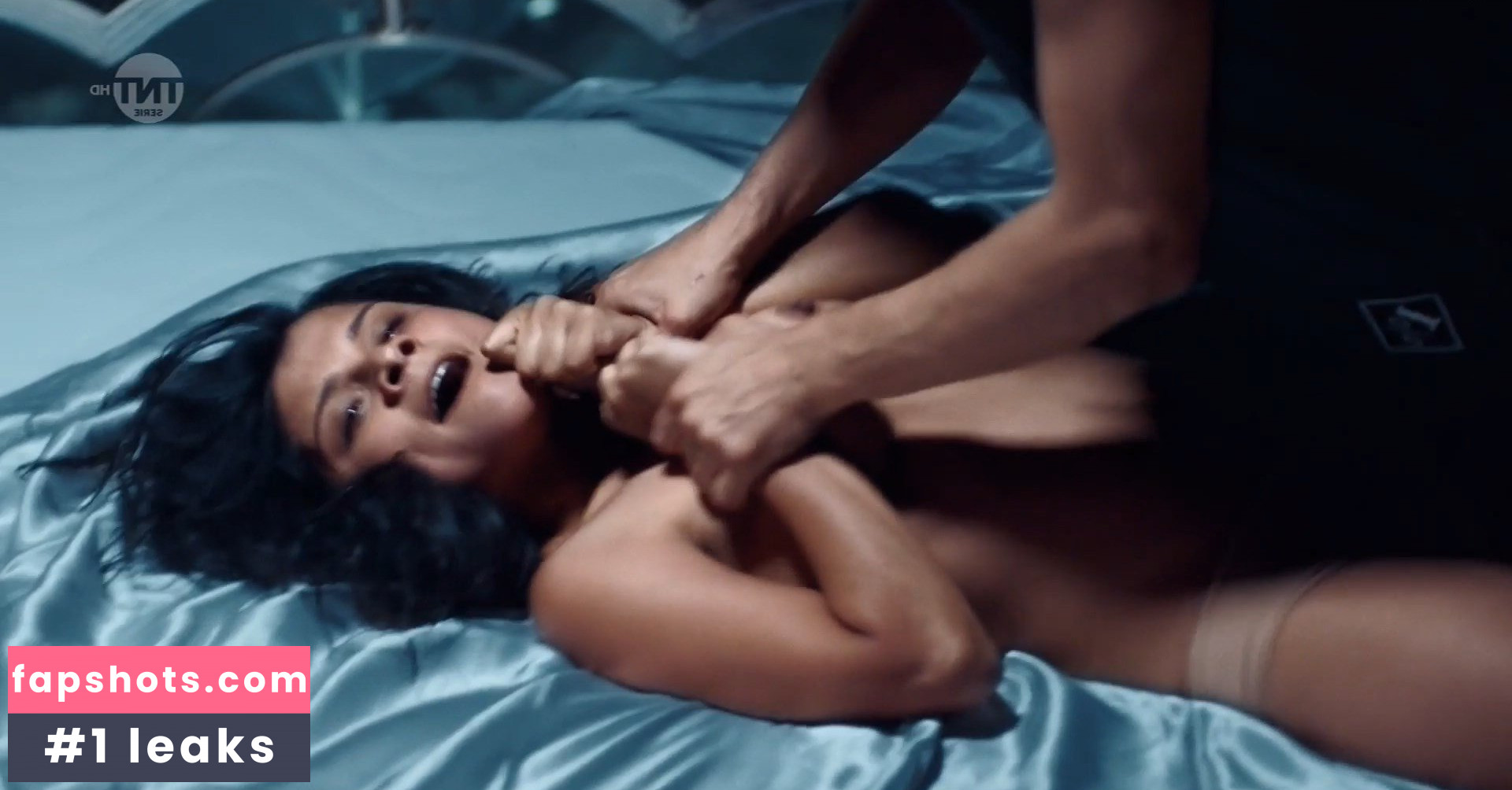 India Antony gallery photo #3