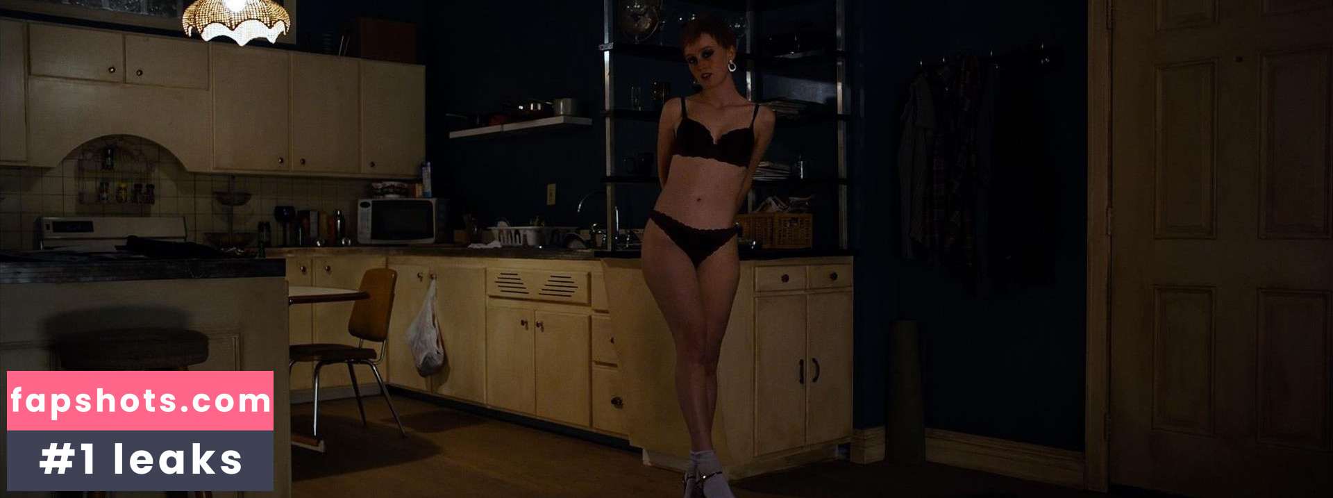 India Menuez gallery photo #10