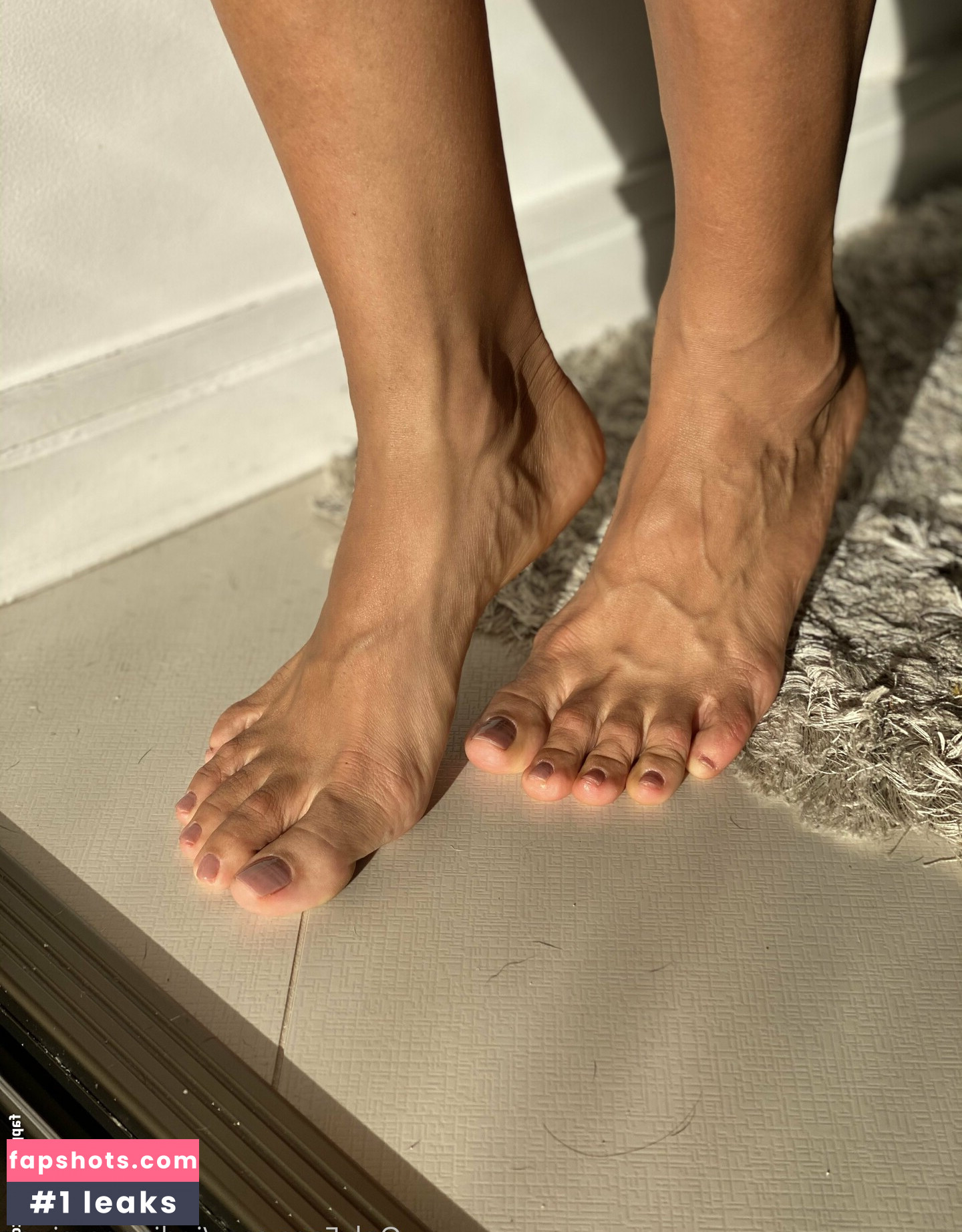 Indianara Jung gallery photo #46