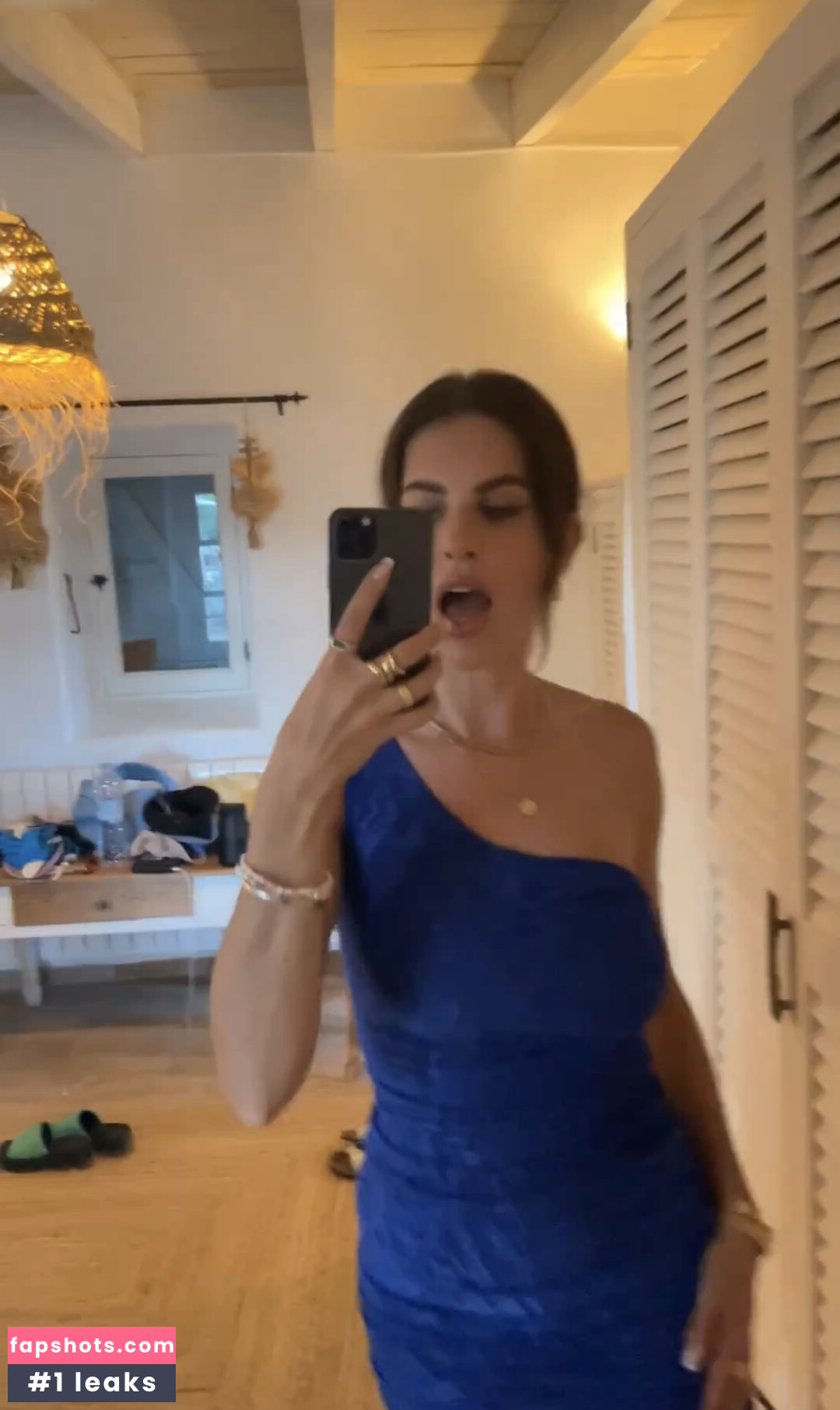 Ines Anioli gallery photo #16