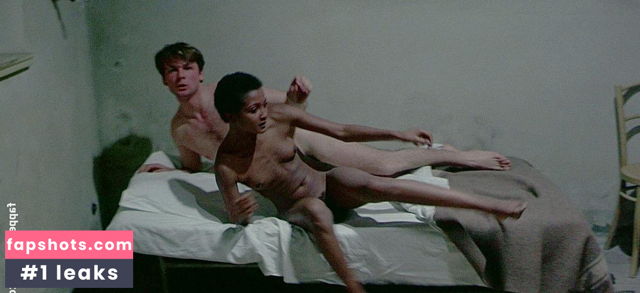 Ines Pellegrini gallery photo #4