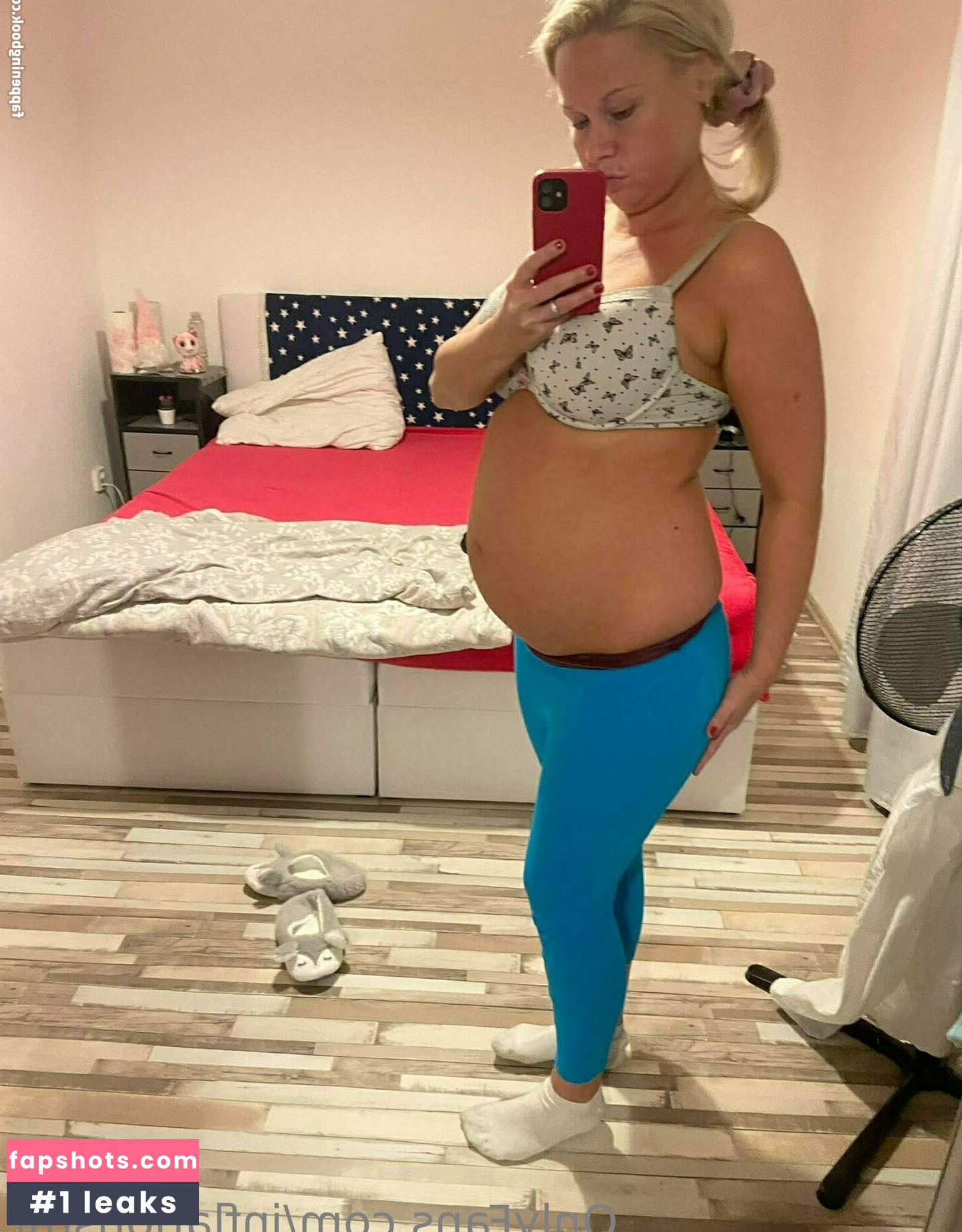 inflationstar nude babe gallery