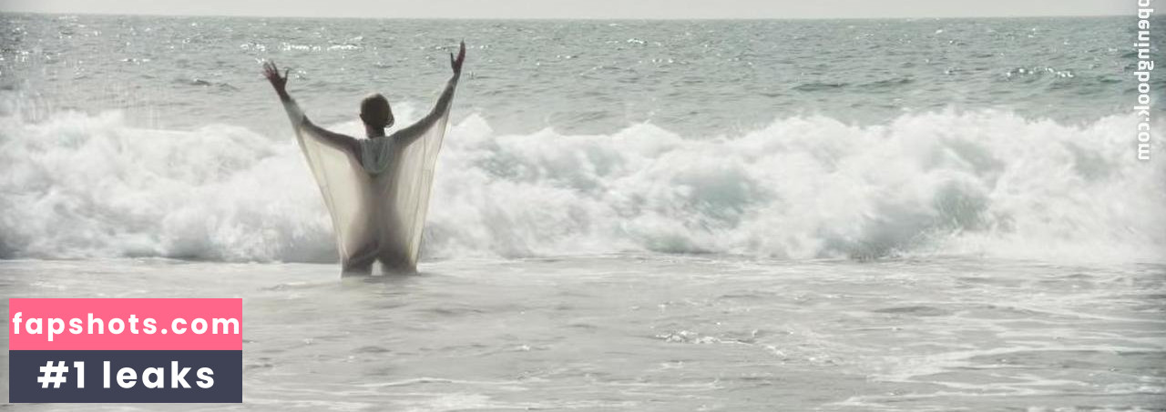 Ingrid García Jonsson nude babe gallery