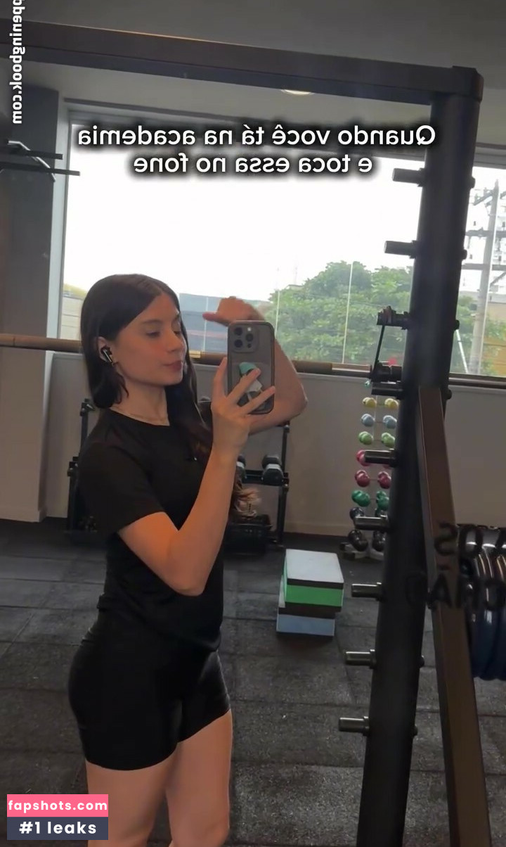 Ingrid Larissa gallery photo #2