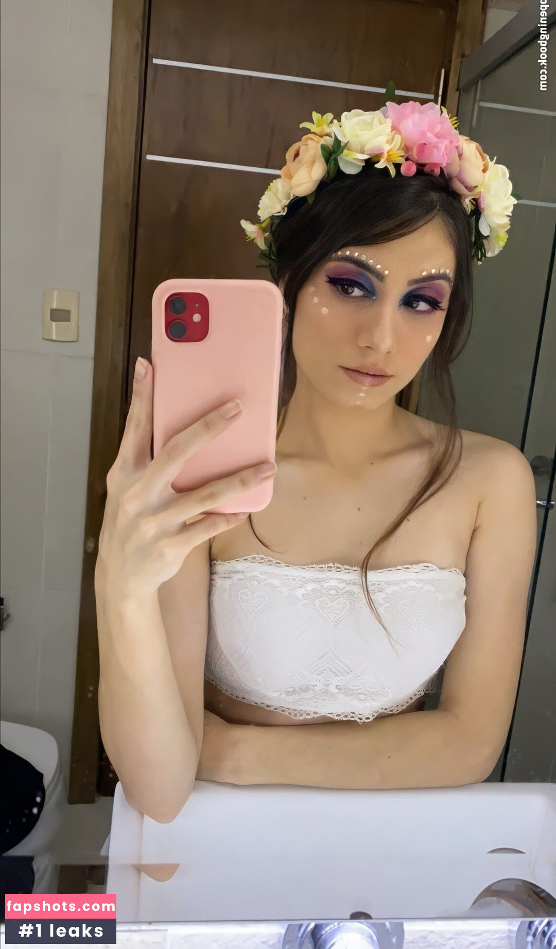 Ingrid Larissa gallery photo #22