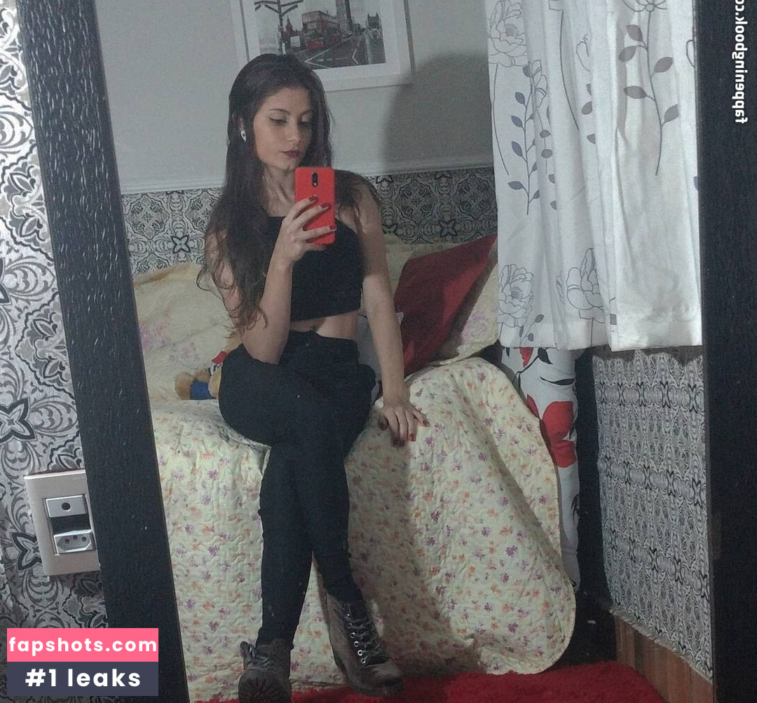 Ingrid Larissa gallery photo #48