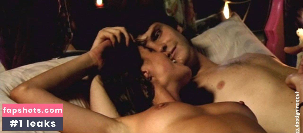 Ingrid Rubio gallery photo #6