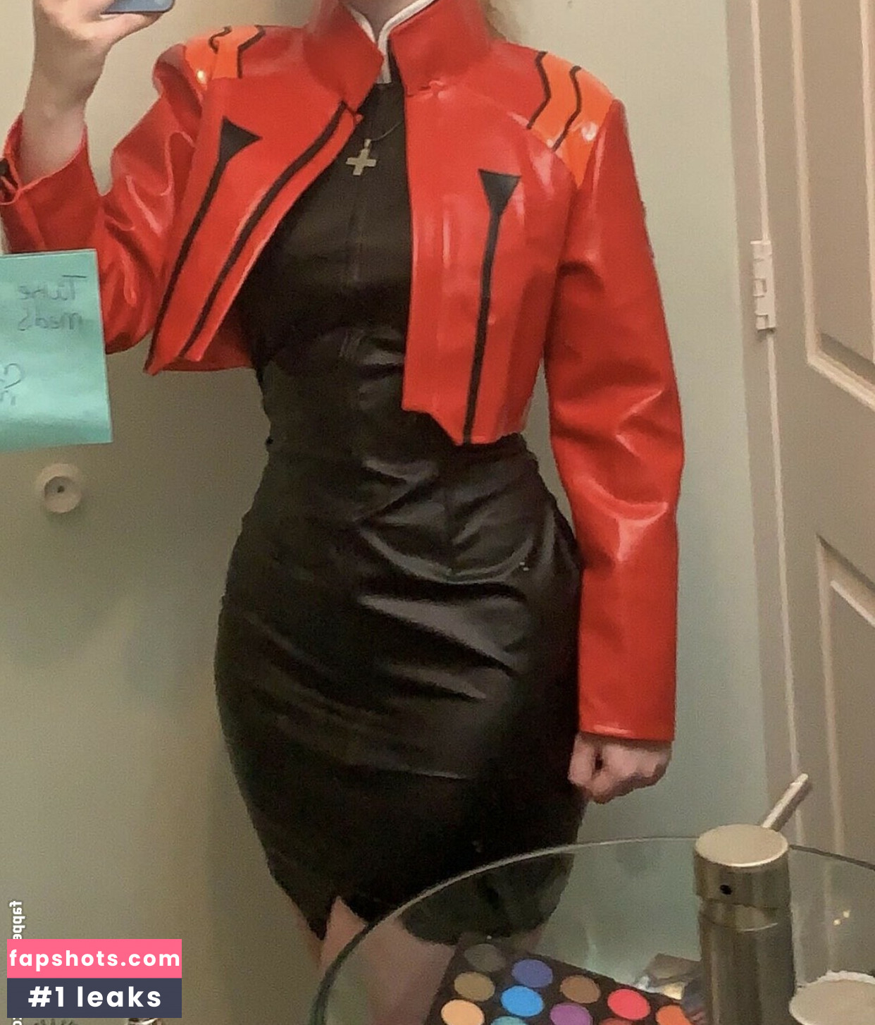 Initialelon gallery photo #34