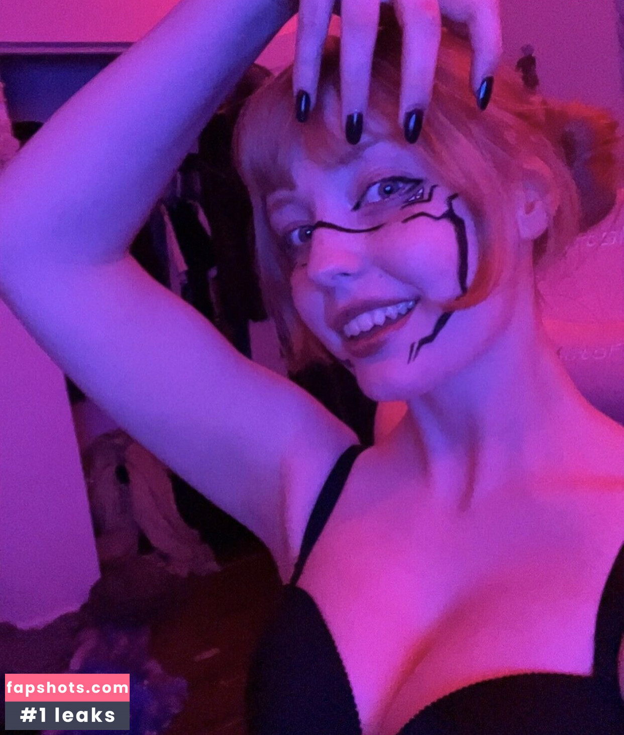 Initialelon gallery photo #35