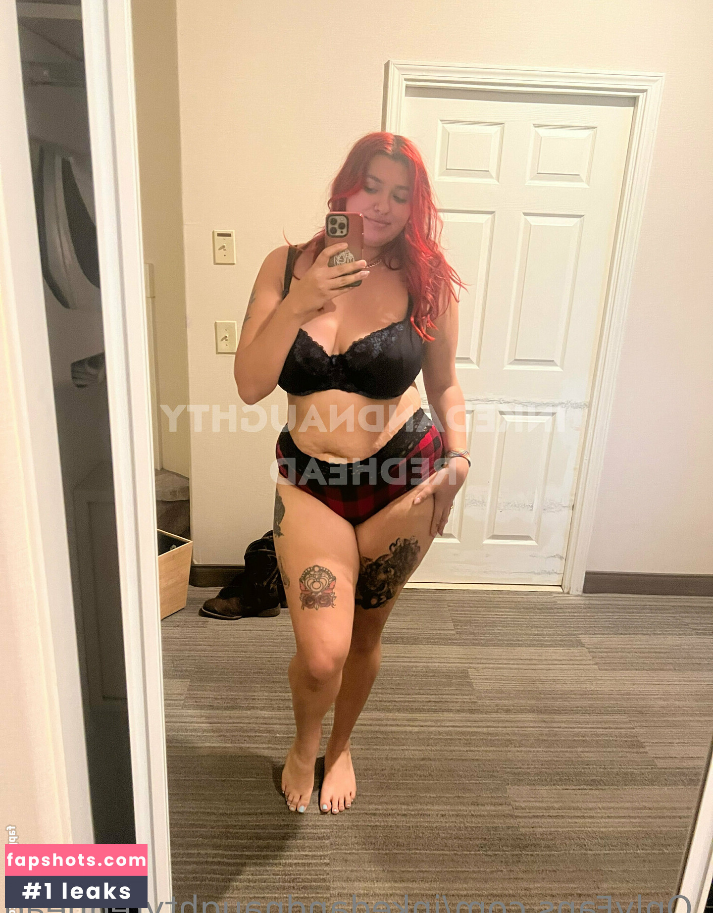 inkedandnaughtyredhead gallery photo #5