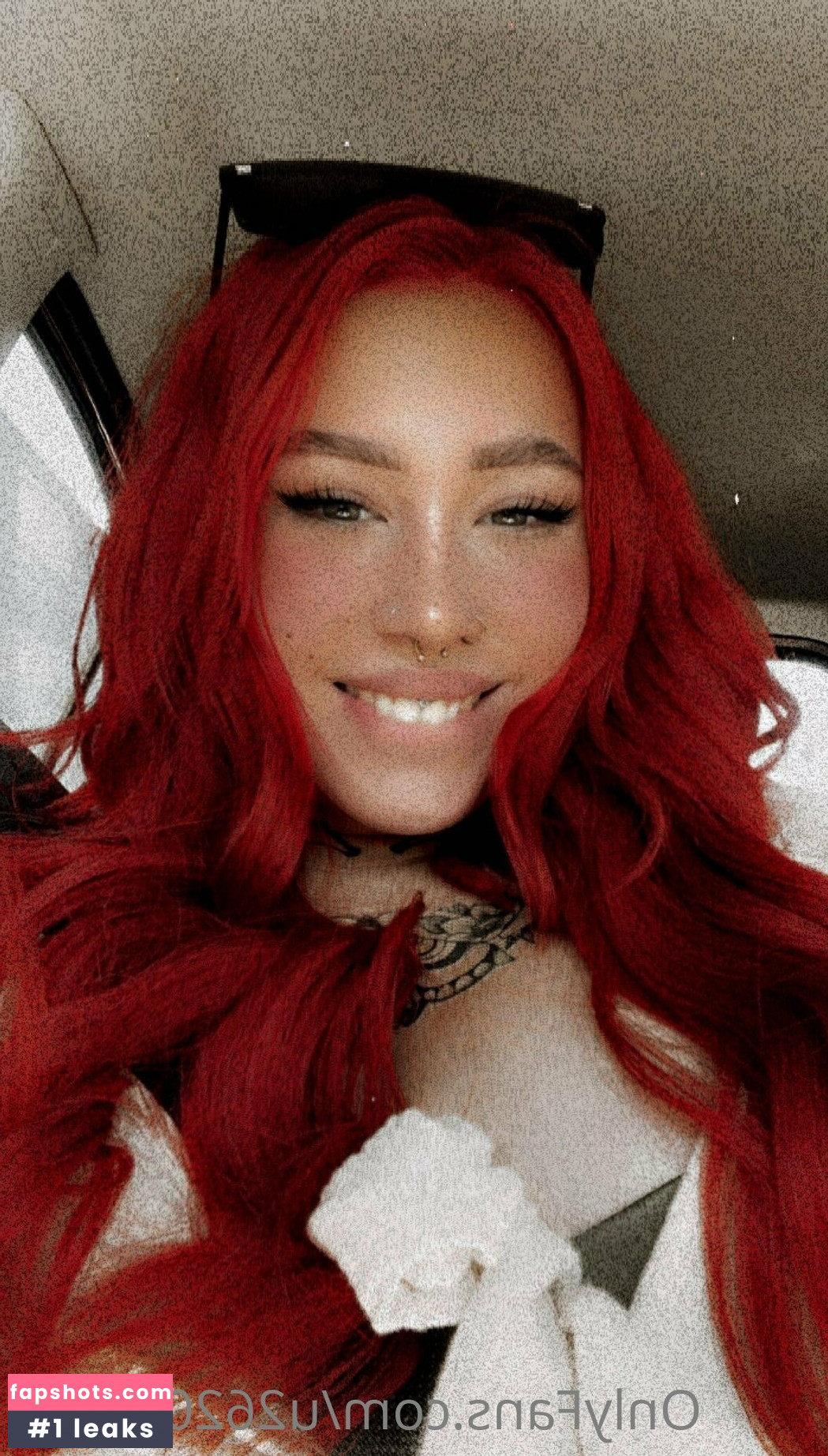 inkedlauraa gallery photo #11