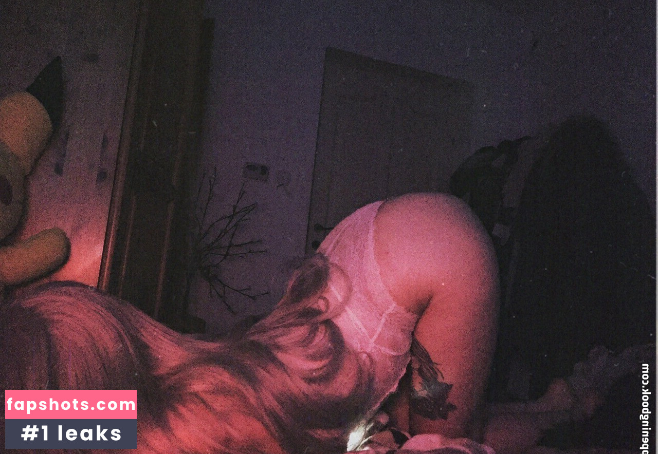 inkstawitch Nude Leaks OnlyFans Photos #11 - LeakJerk