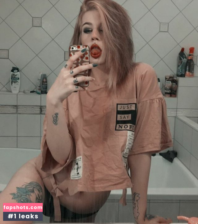 inkstawitch Nude Leaks OnlyFans Photos #17 - LeakJerk