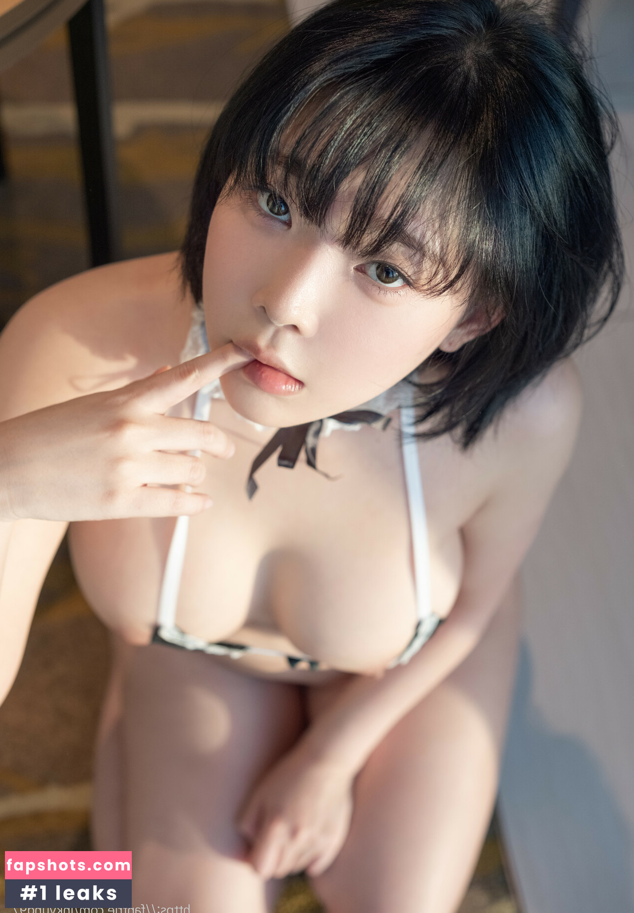 Inkyung gallery photo #120