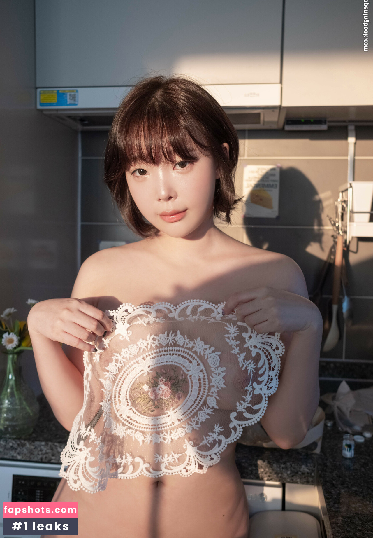 Inkyung gallery photo #219