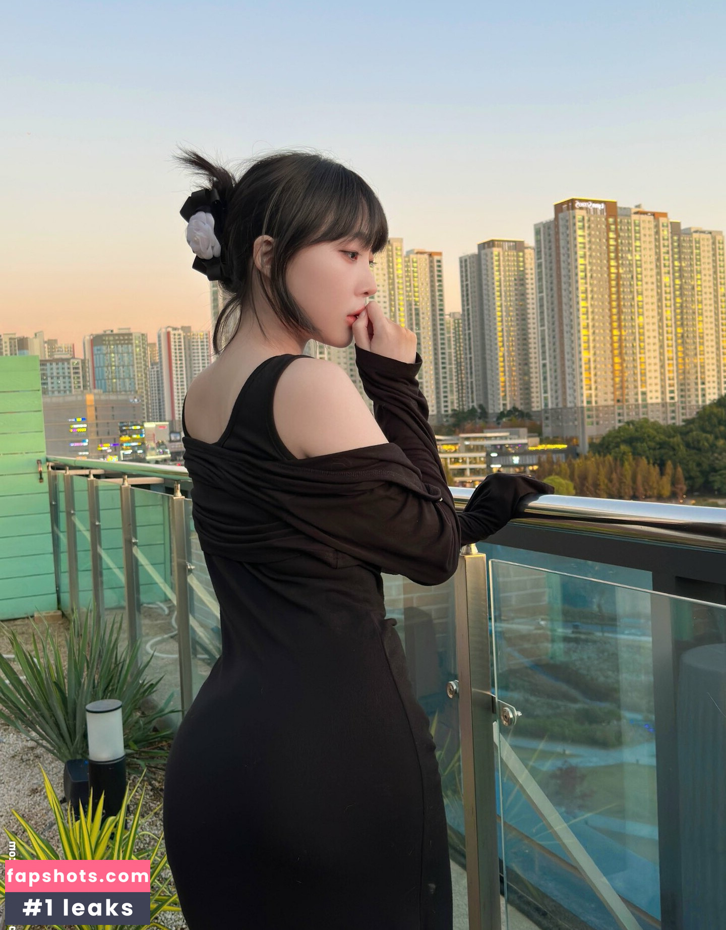 Inkyung gallery photo #323